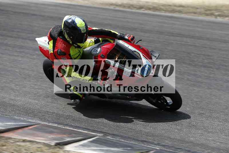 /21 17.06.2026  Ducati Schweiz Track Warmup ADR/Gruppe gelb/611